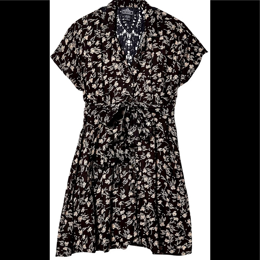 Angie floral dress with crochet back detailing